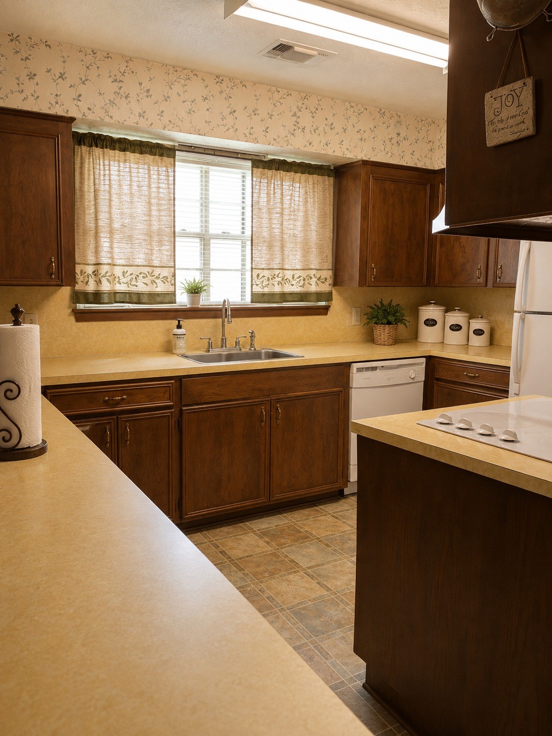 1610 Lilac Avenue Property Photo 16