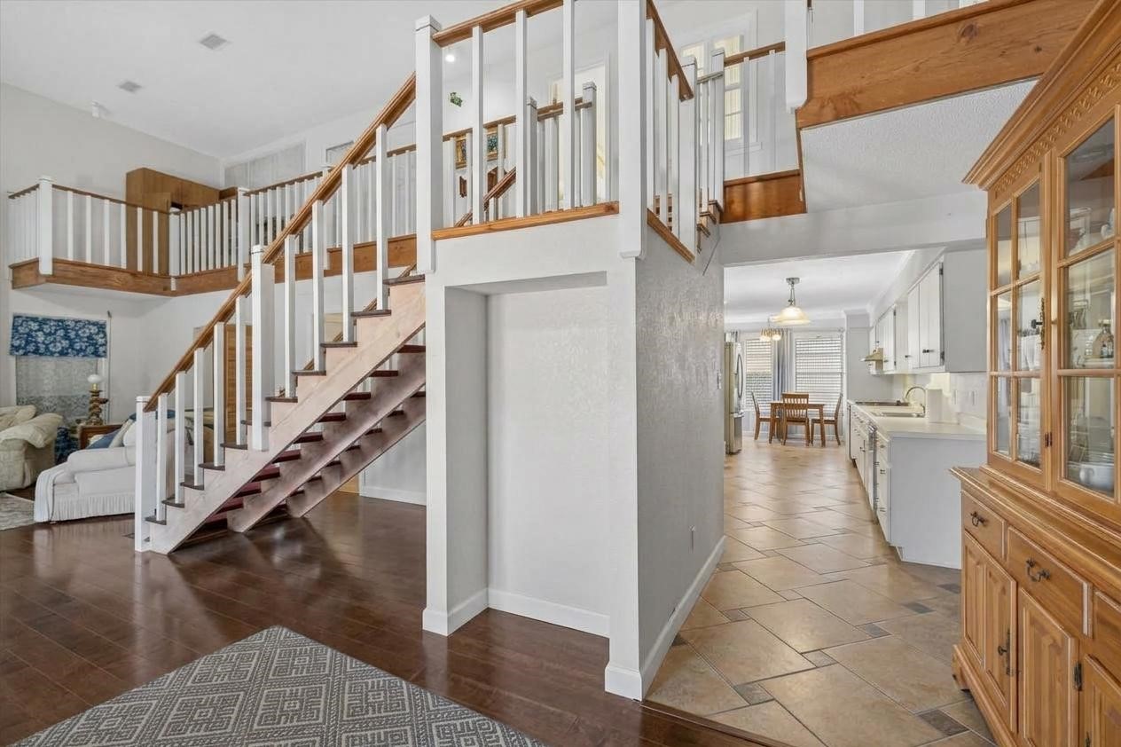 16610 Bahama Way Property Photo 8
