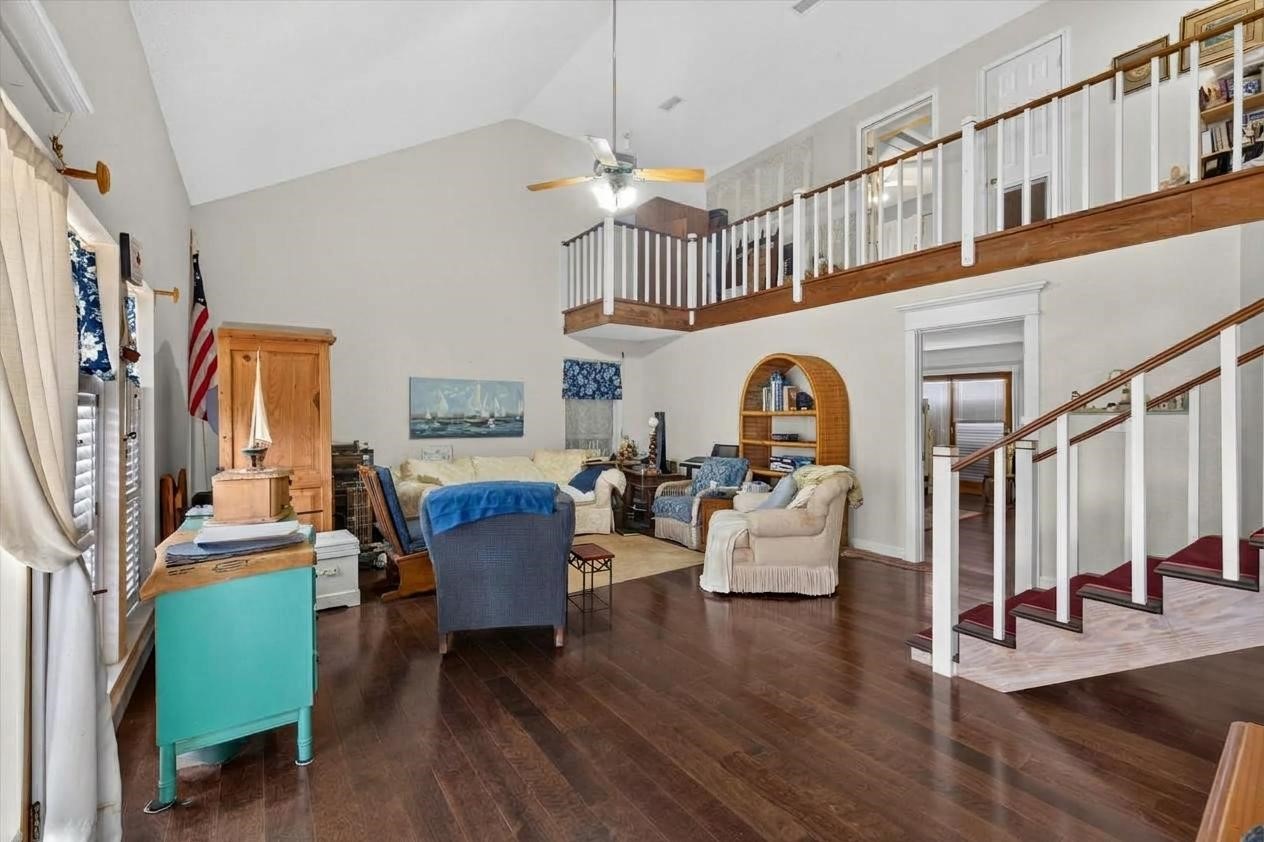 16610 Bahama Way Property Photo 12