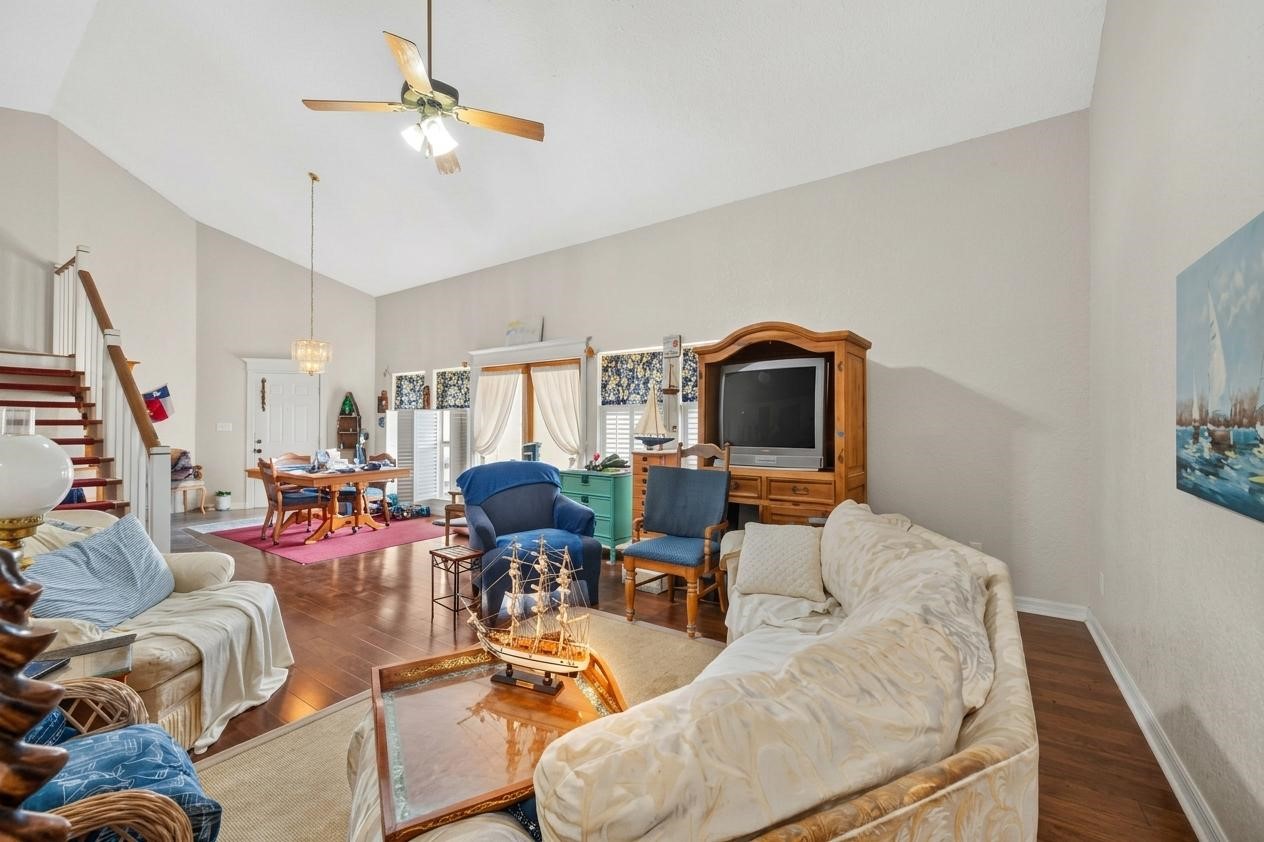 16610 Bahama Way Property Photo 13
