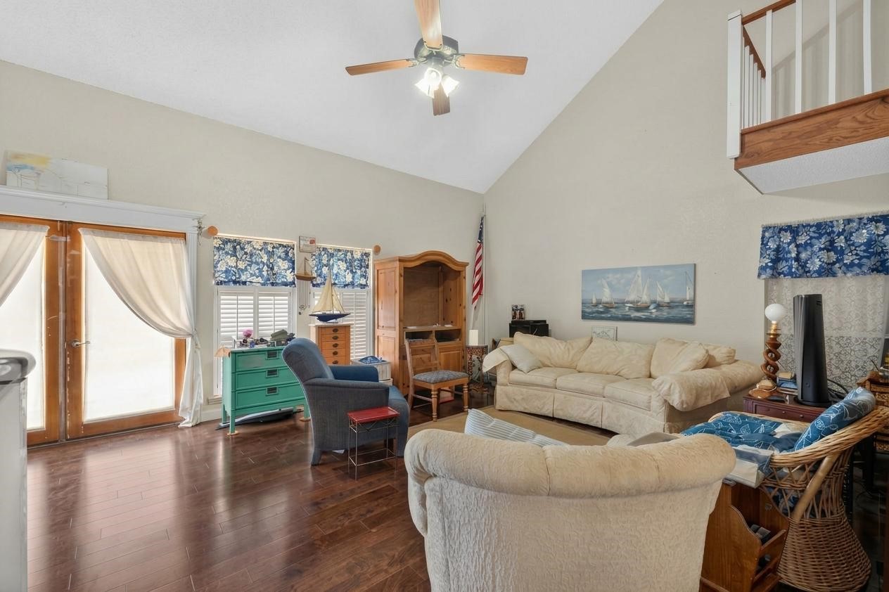 16610 Bahama Way Property Photo 15
