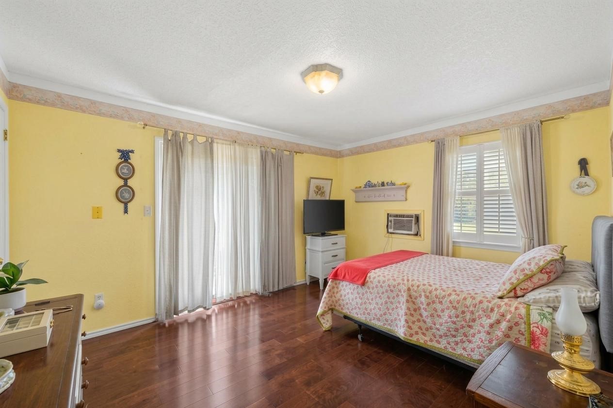 16610 Bahama Way Property Photo 21