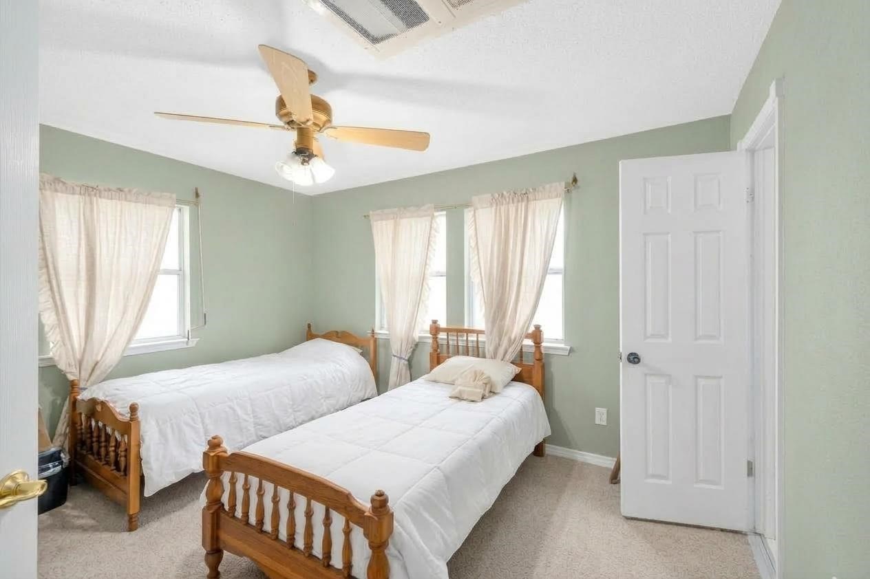 16610 Bahama Way Property Photo 24