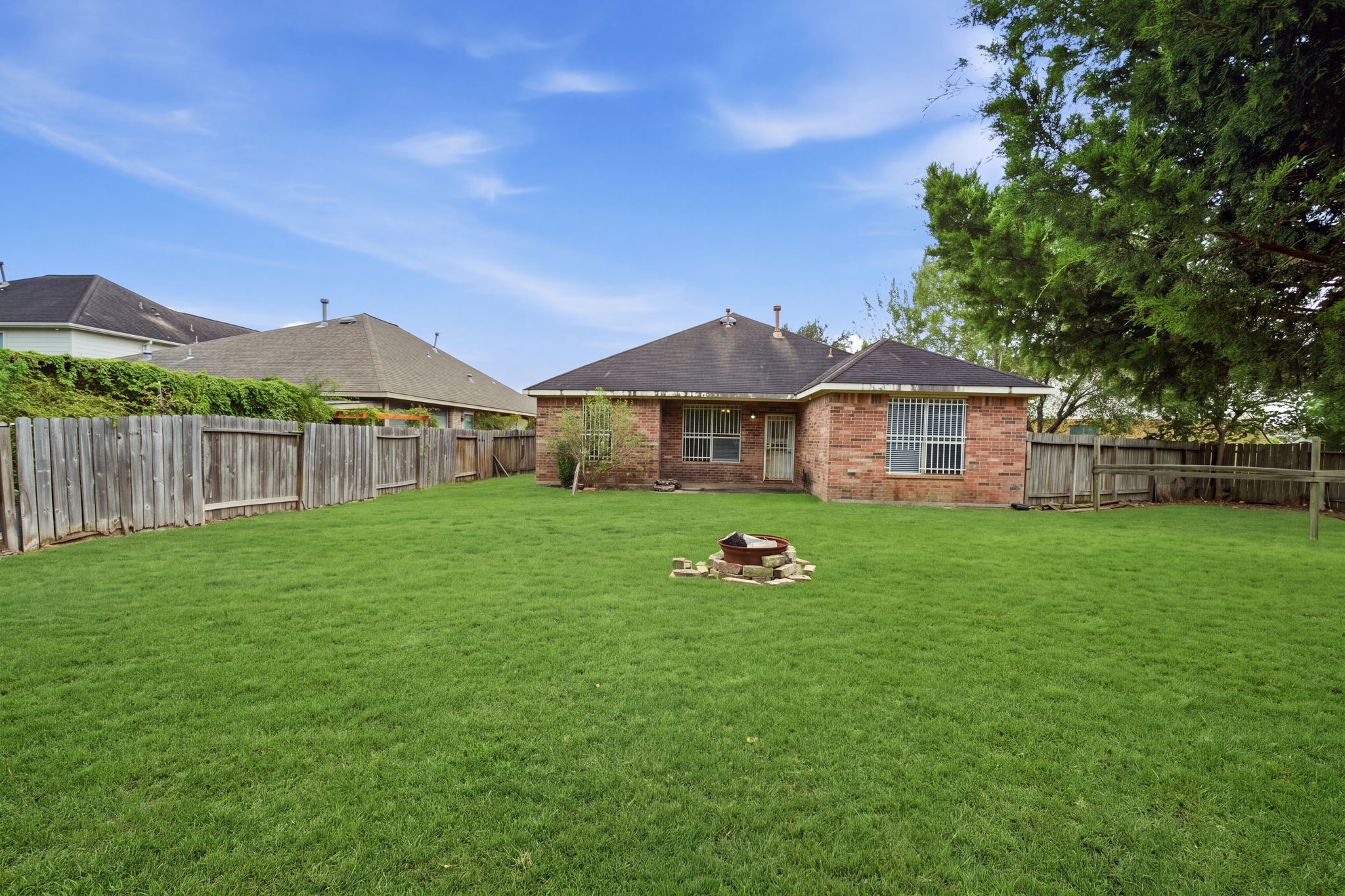 6714 Chester Oak Drive Property Photo 18
