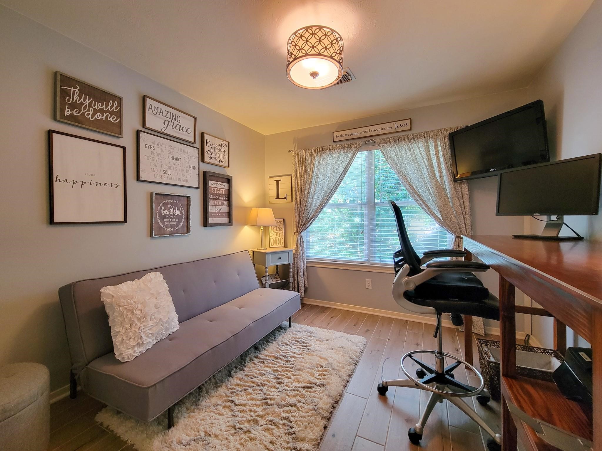 18706 Scented Candle Way Property Photo 18