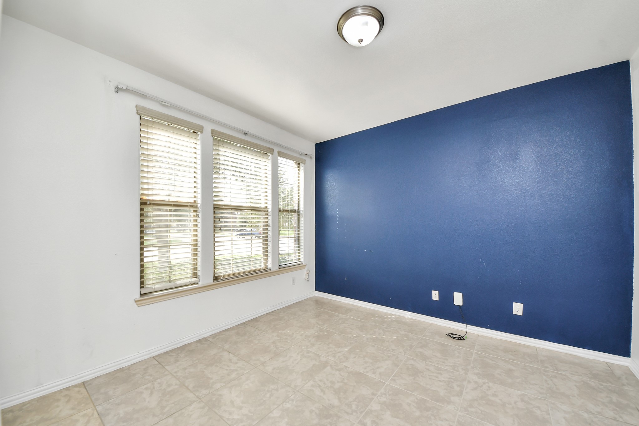 10007 Mystic Spring Lane Property Photo 6