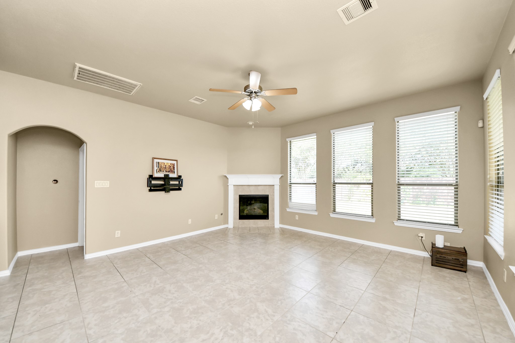 10007 Mystic Spring Lane Property Photo 13