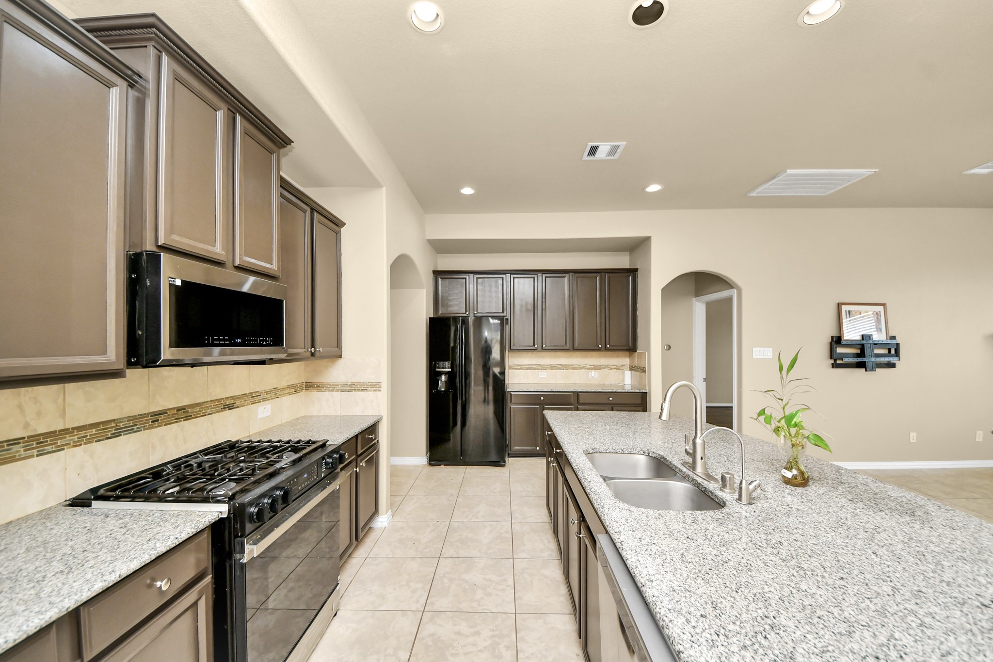 10007 Mystic Spring Lane Property Photo 18