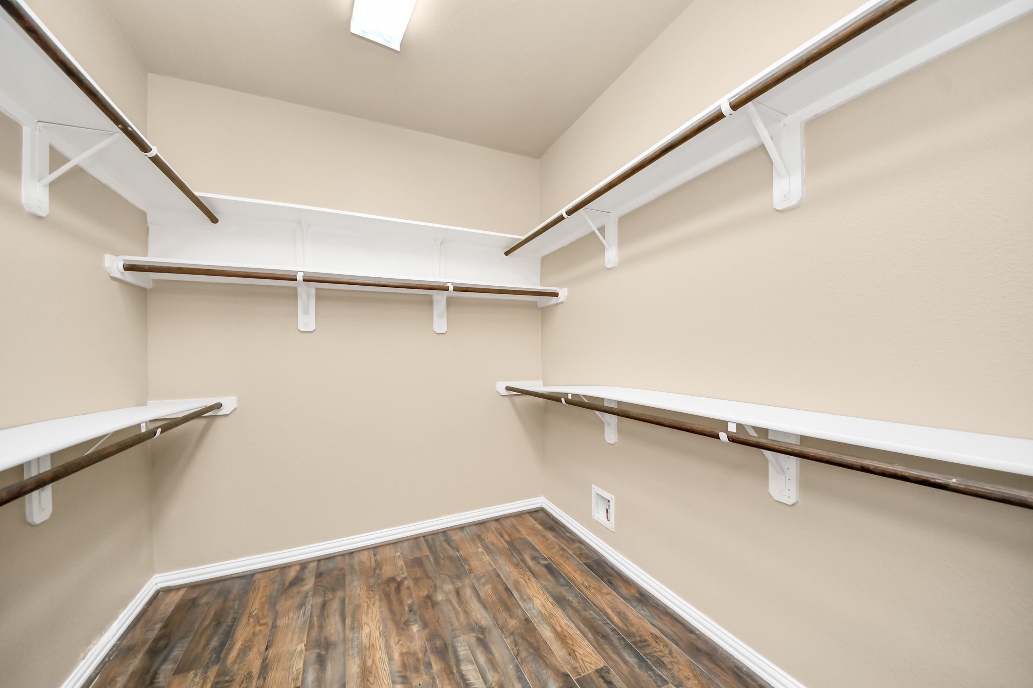 10007 Mystic Spring Lane Property Photo 25