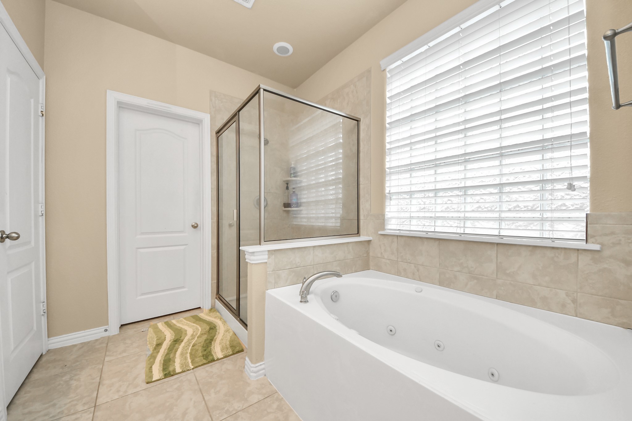 10007 Mystic Spring Lane Property Photo 27