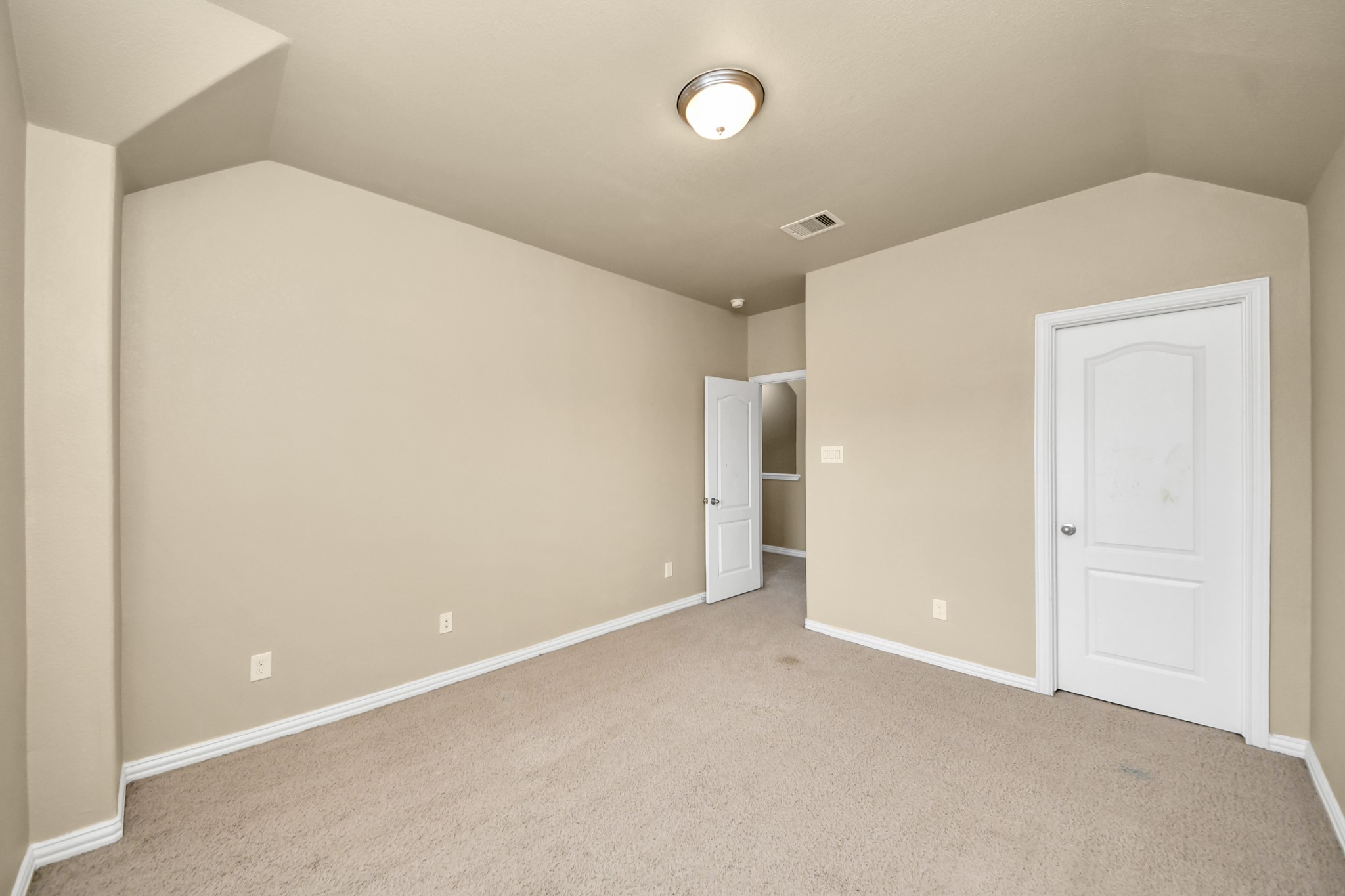 10007 Mystic Spring Lane Property Photo 33