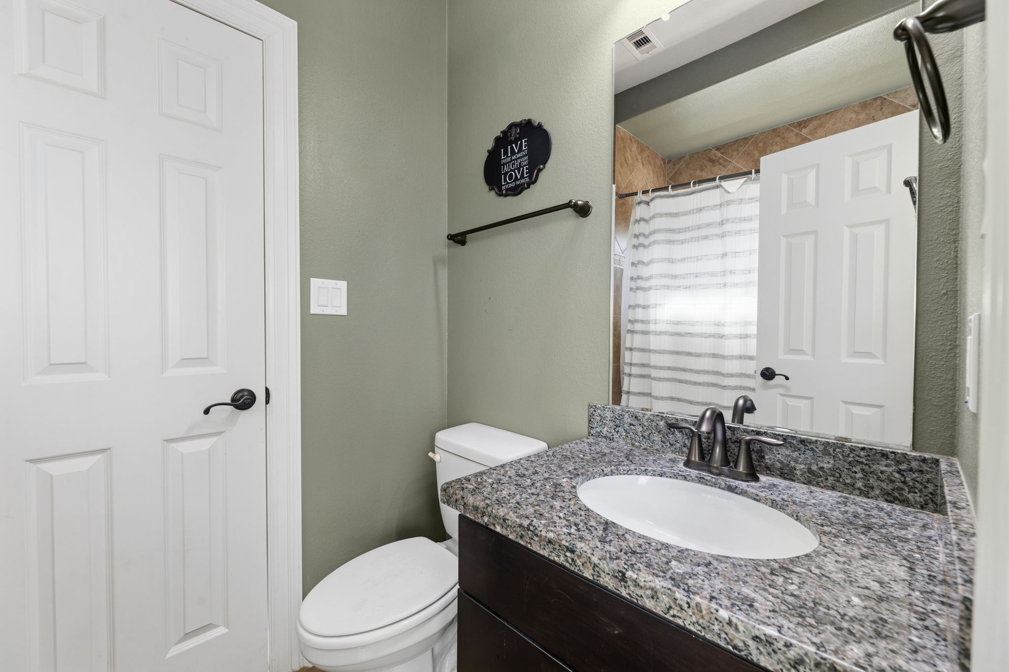 2847 Kings Retreat Property Photo 13