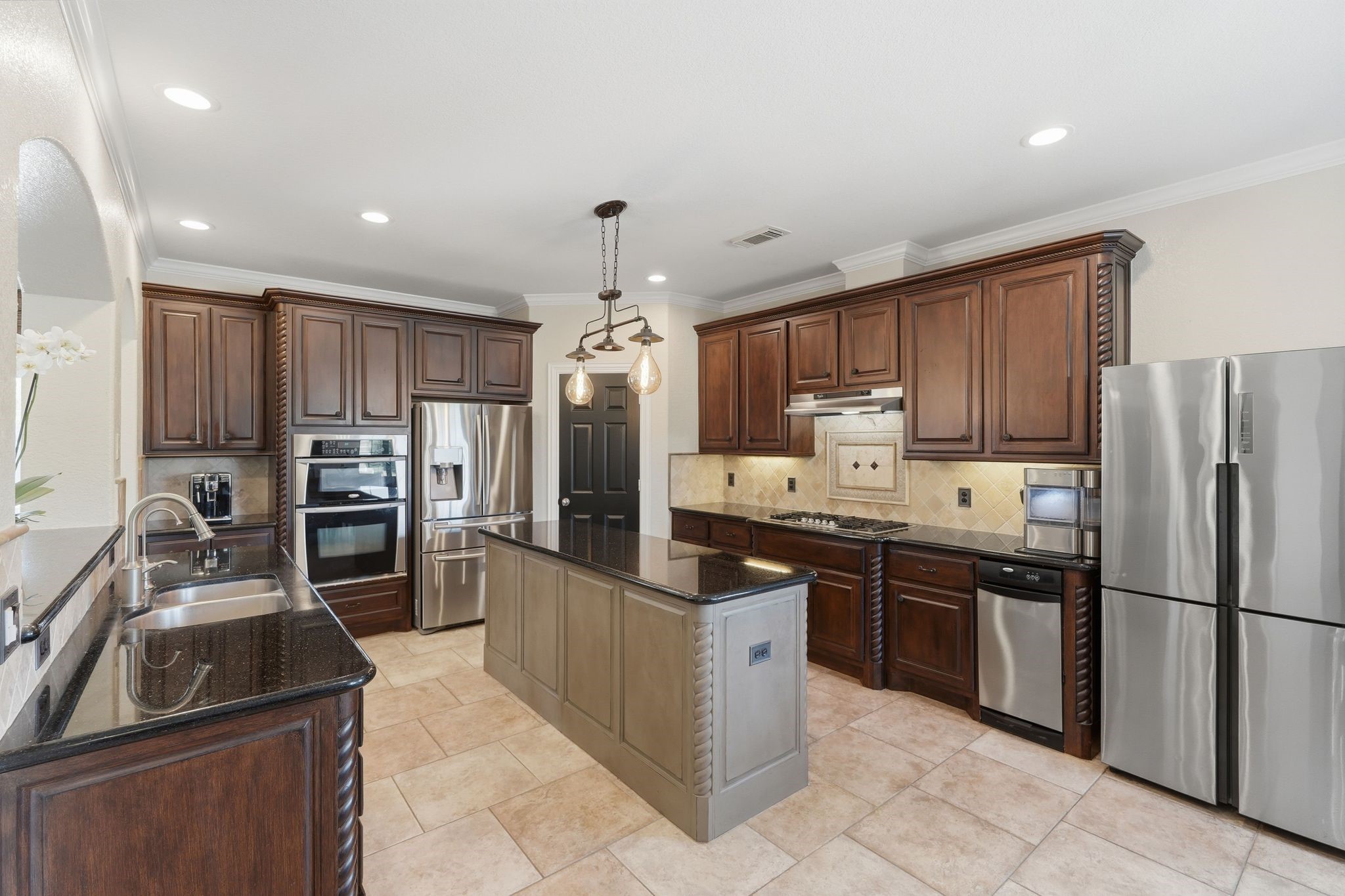 18807 Serene Water Court Property Photo 17