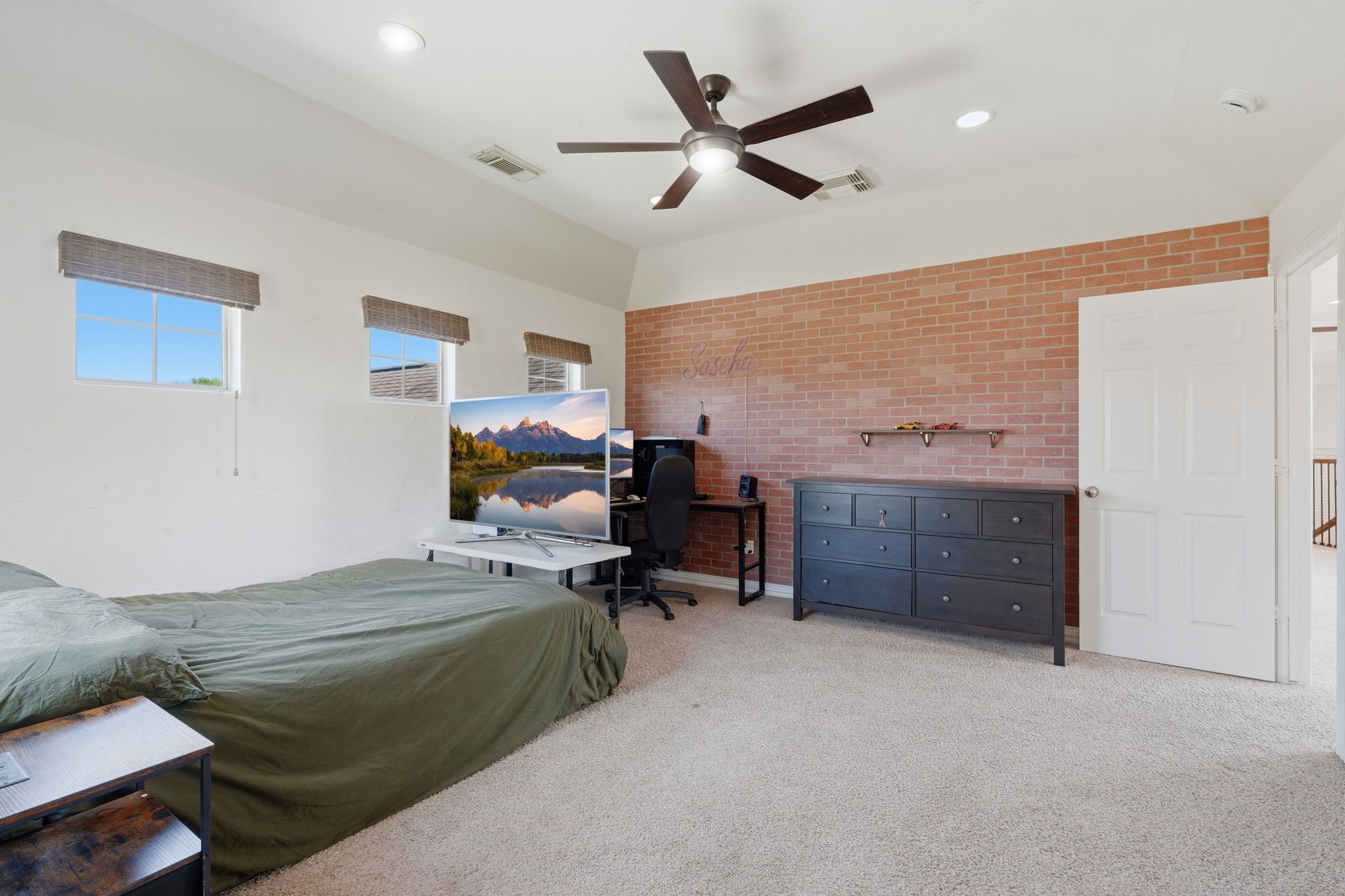 18807 Serene Water Court Property Photo 33