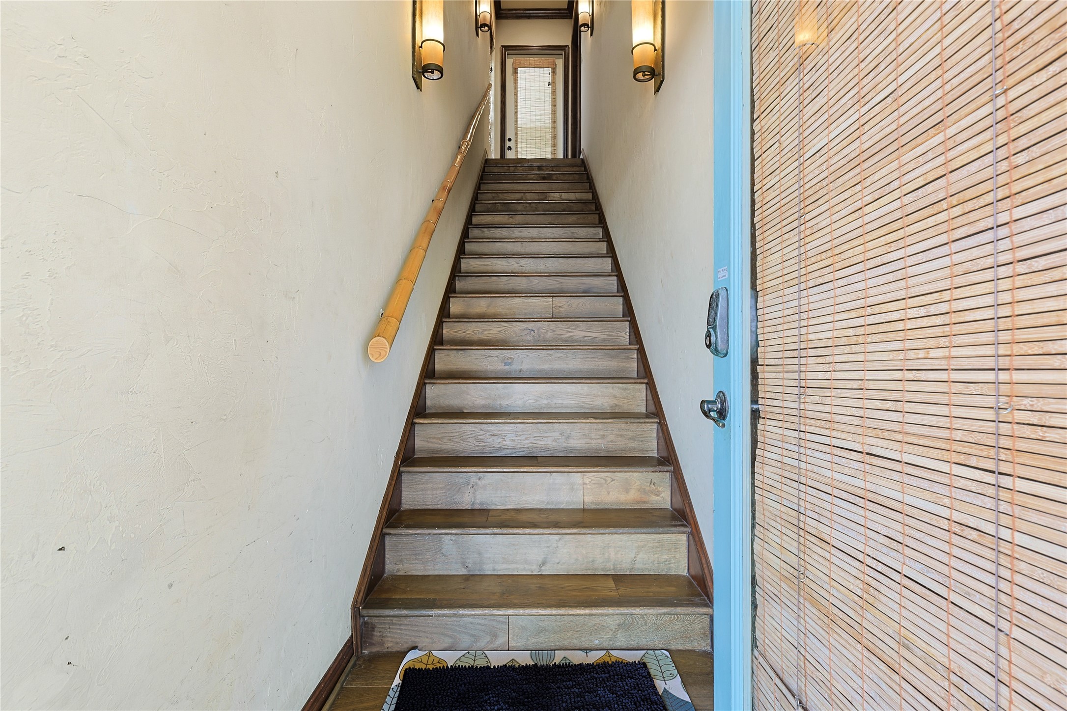 680 Villa Drive Property Photo 12