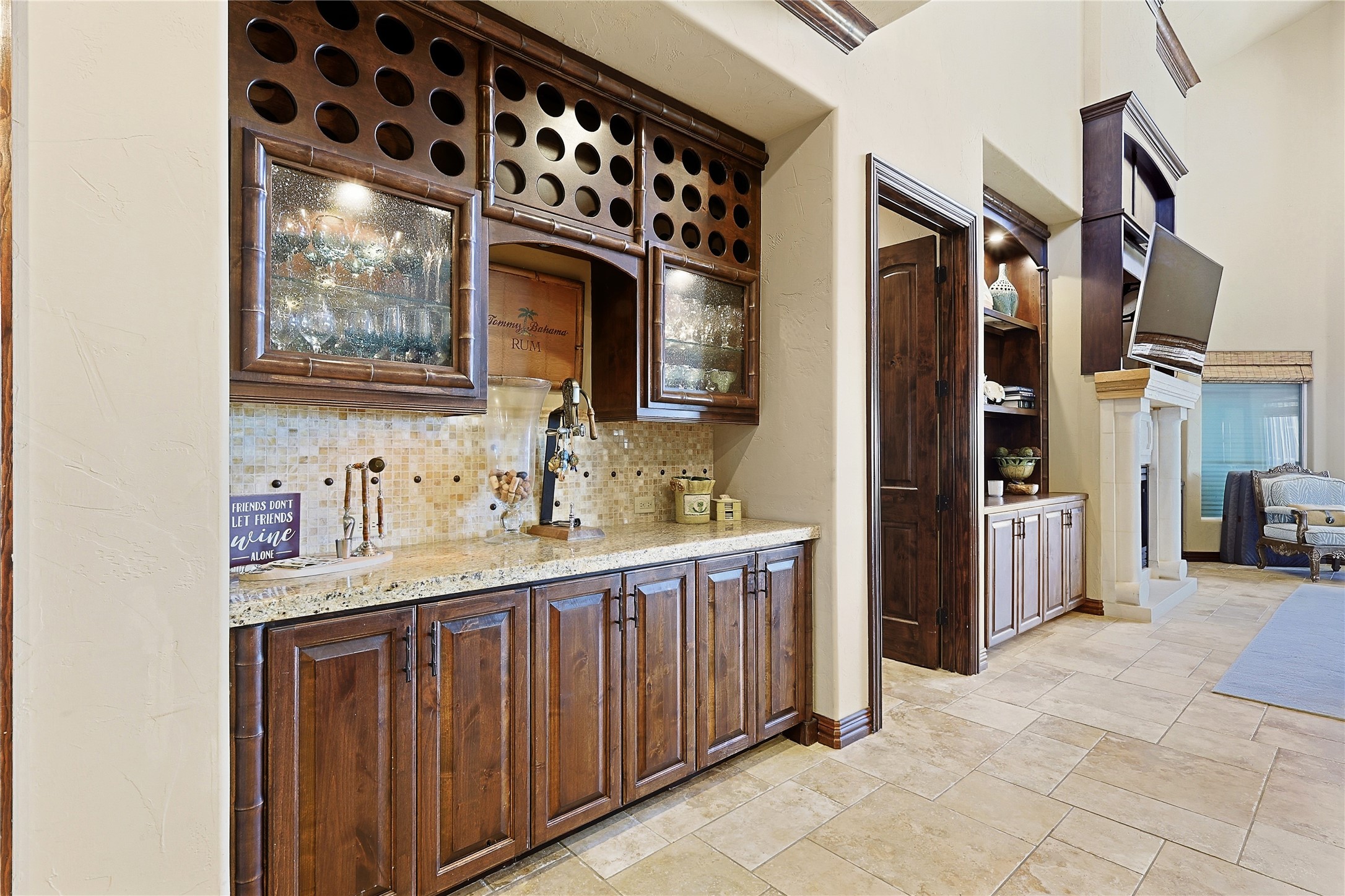 680 Villa Drive Property Photo 18