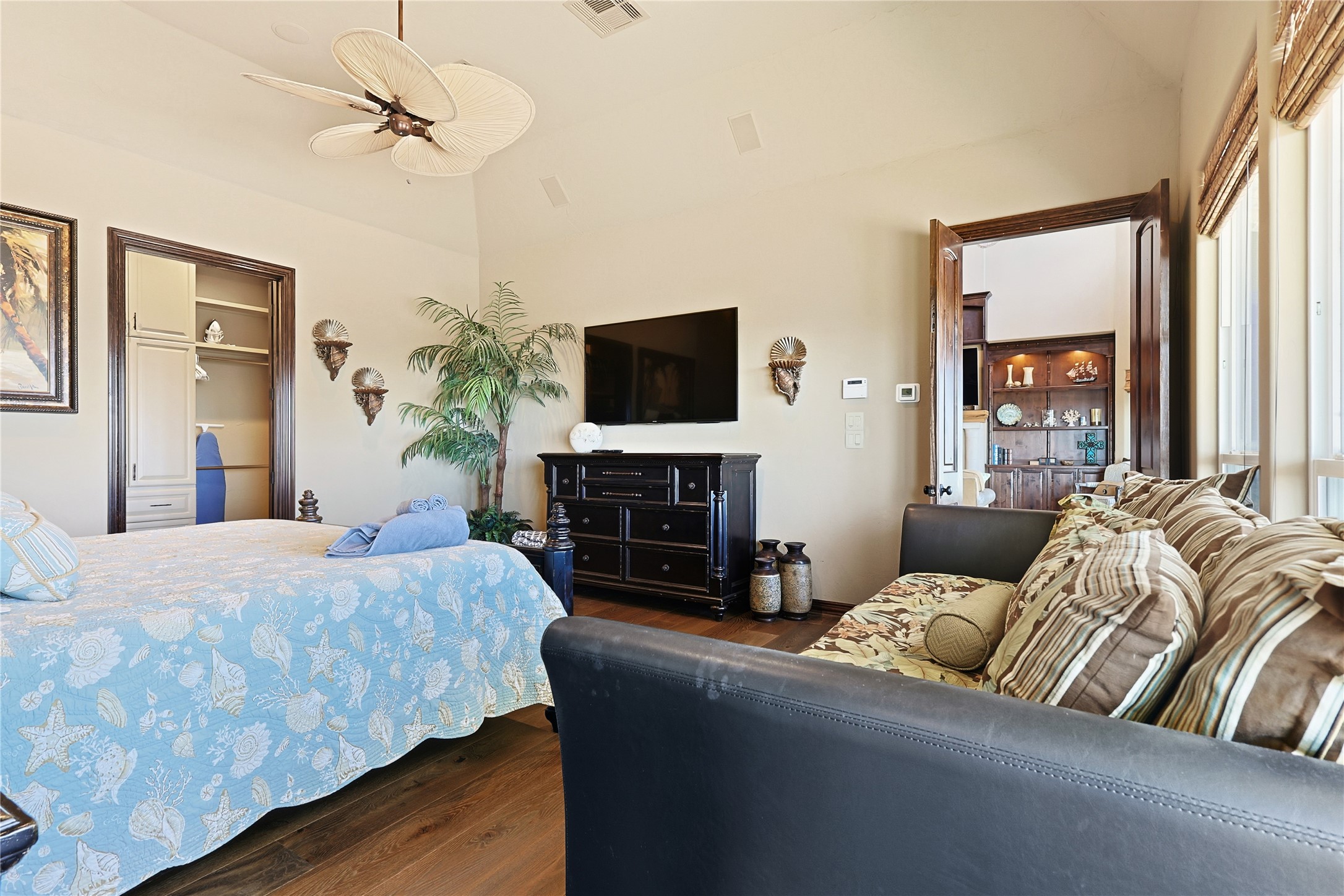 680 Villa Drive Property Photo 30