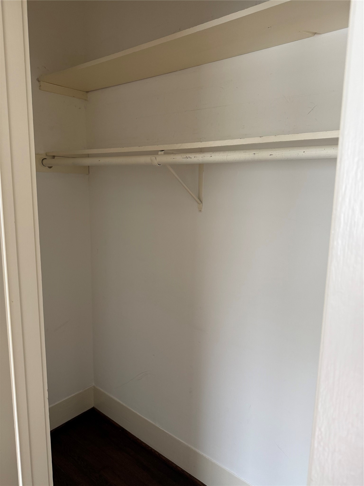 1631 Richmond Avenue 2 Property Photo 3
