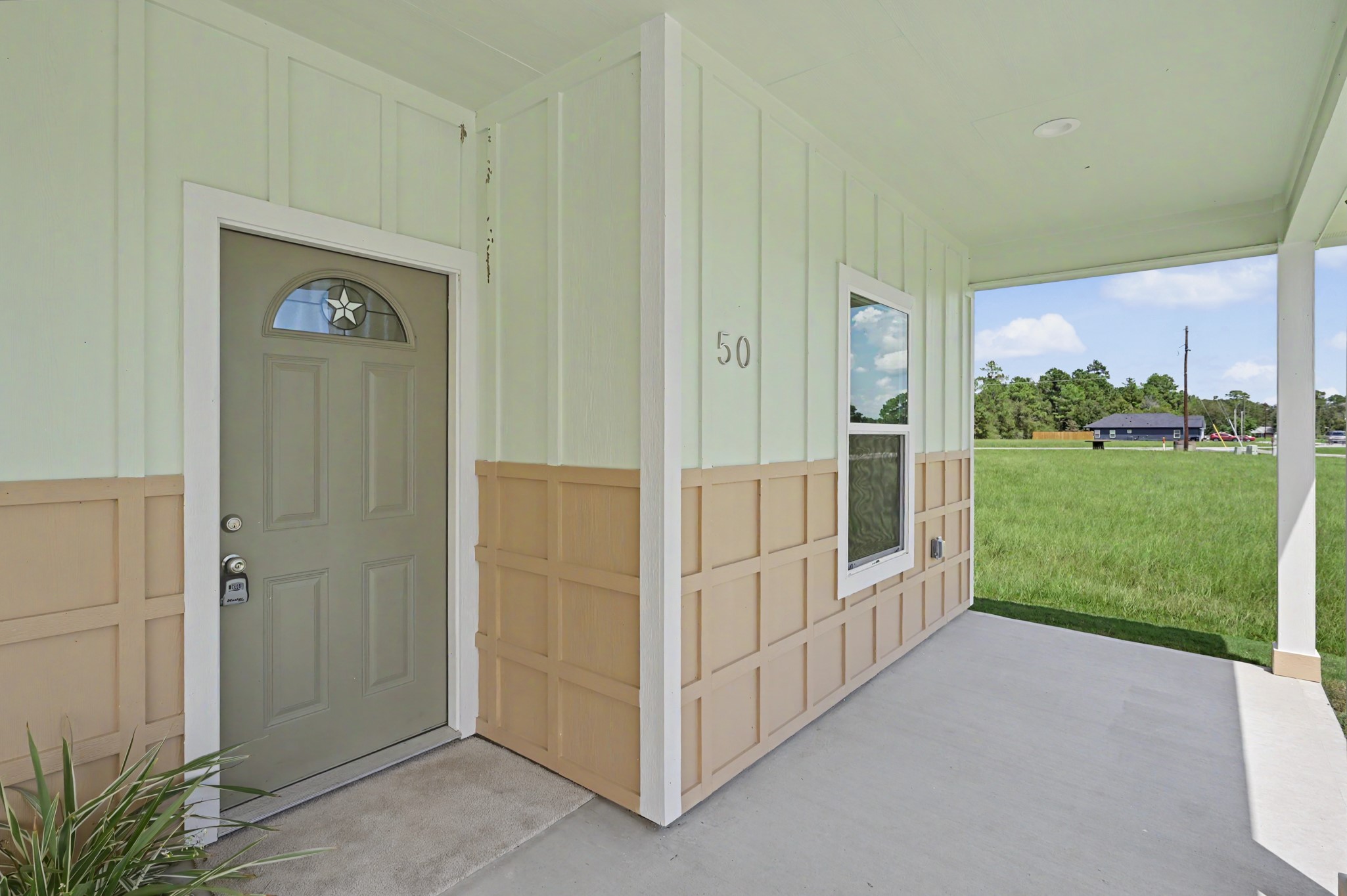 50 Westlake West Property Photo 4