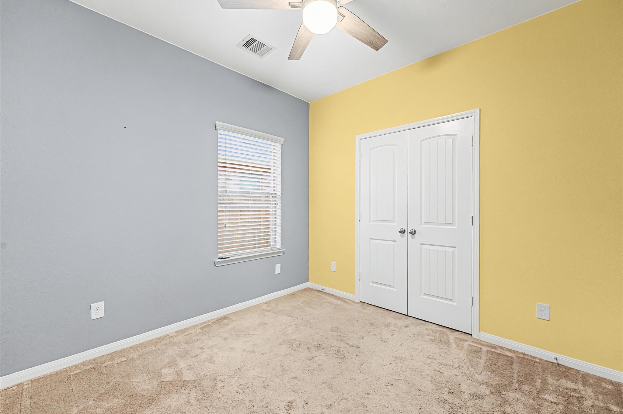 22522 Rustic Valley Court Property Photo 8