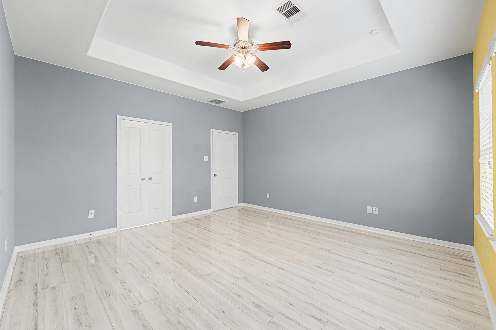 22522 Rustic Valley Court Property Photo 12