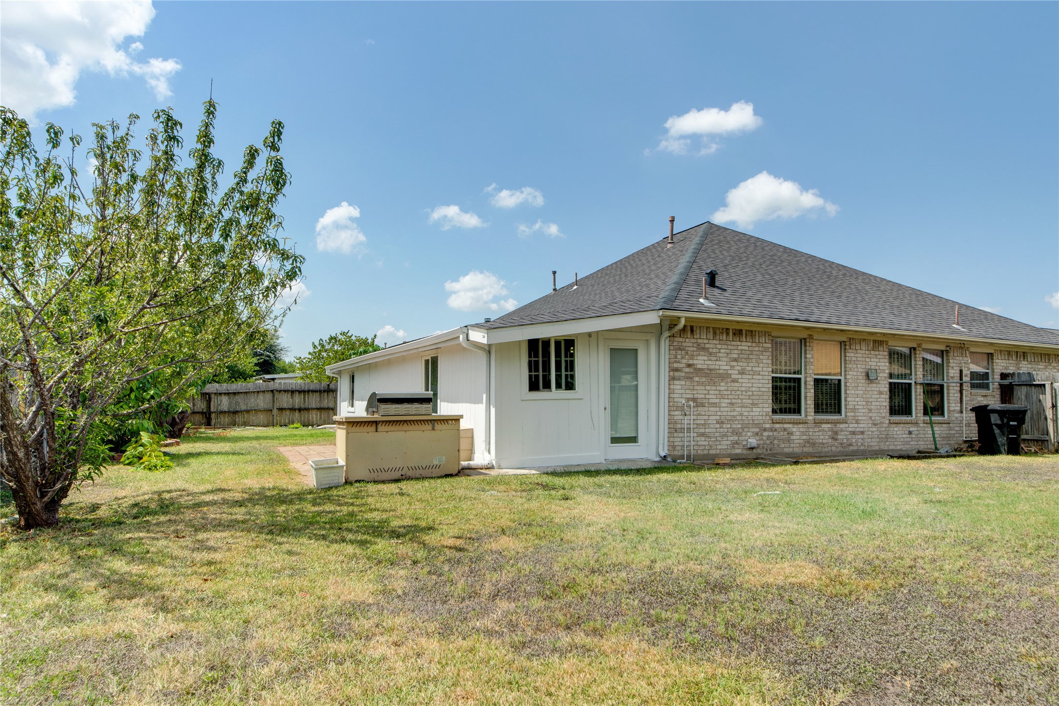 9907 Golden Glen Drive Property Photo 23