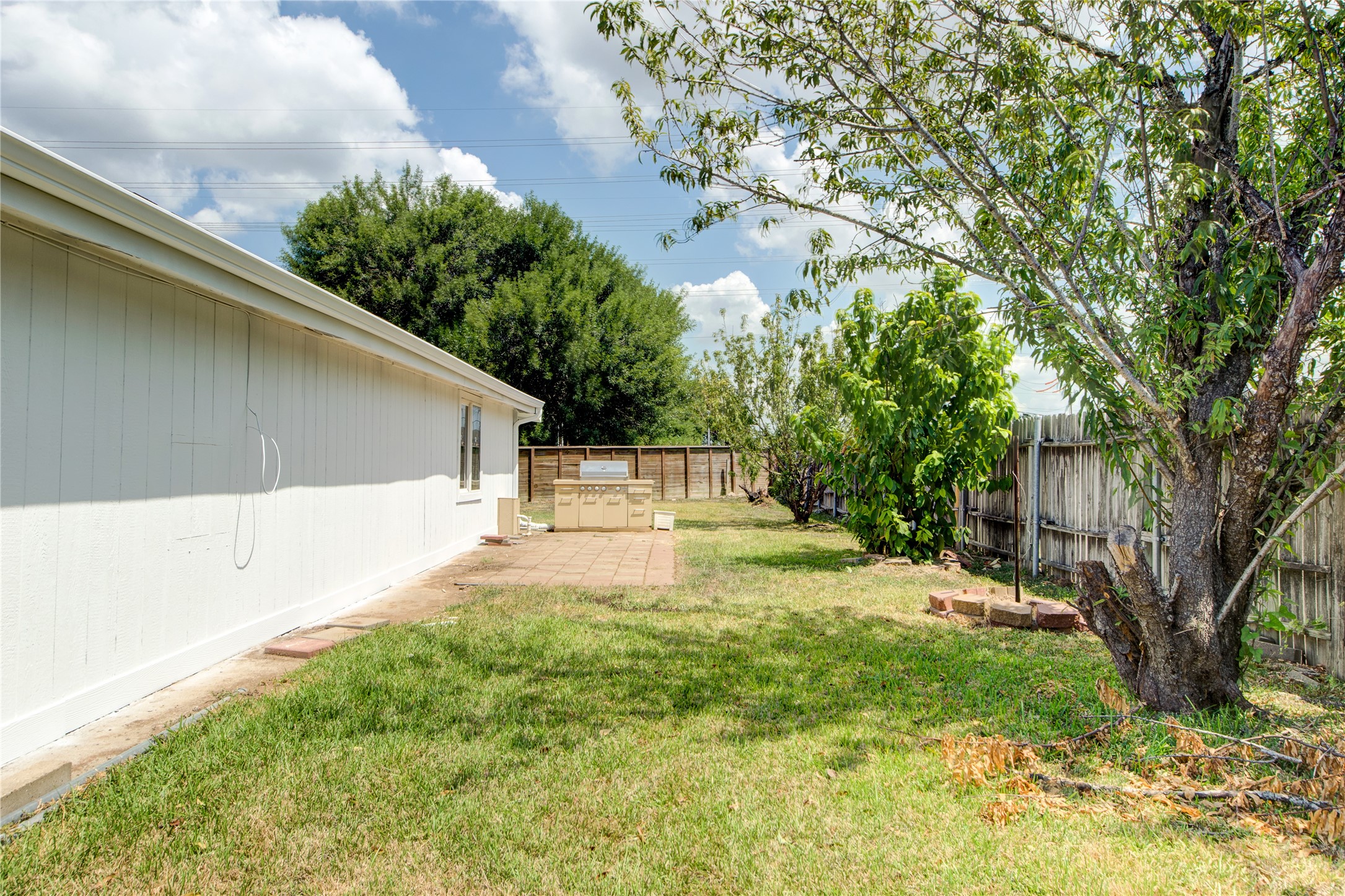 9907 Golden Glen Drive Property Photo 25