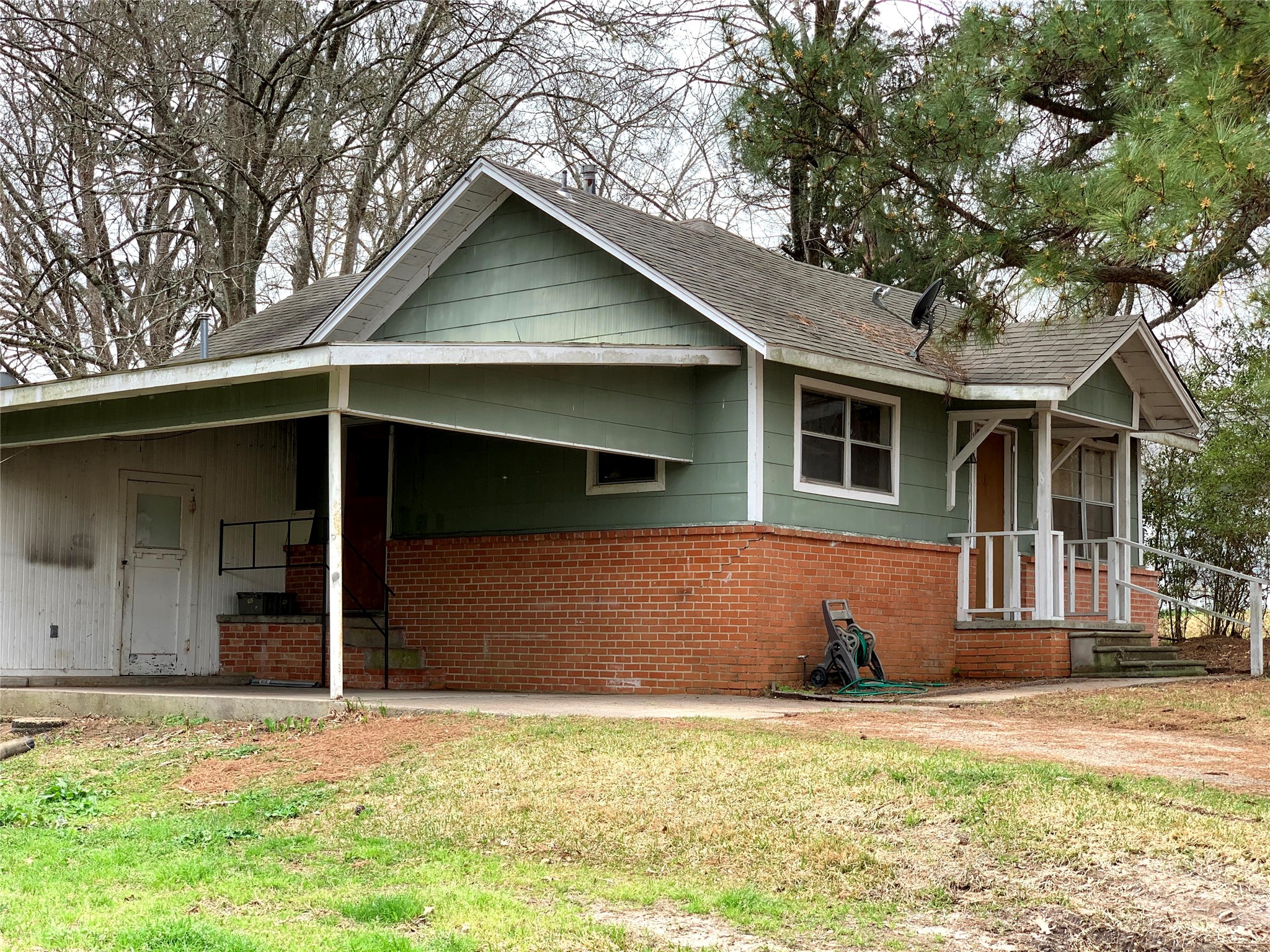 1310 Old Woodville Road Property Photo 14