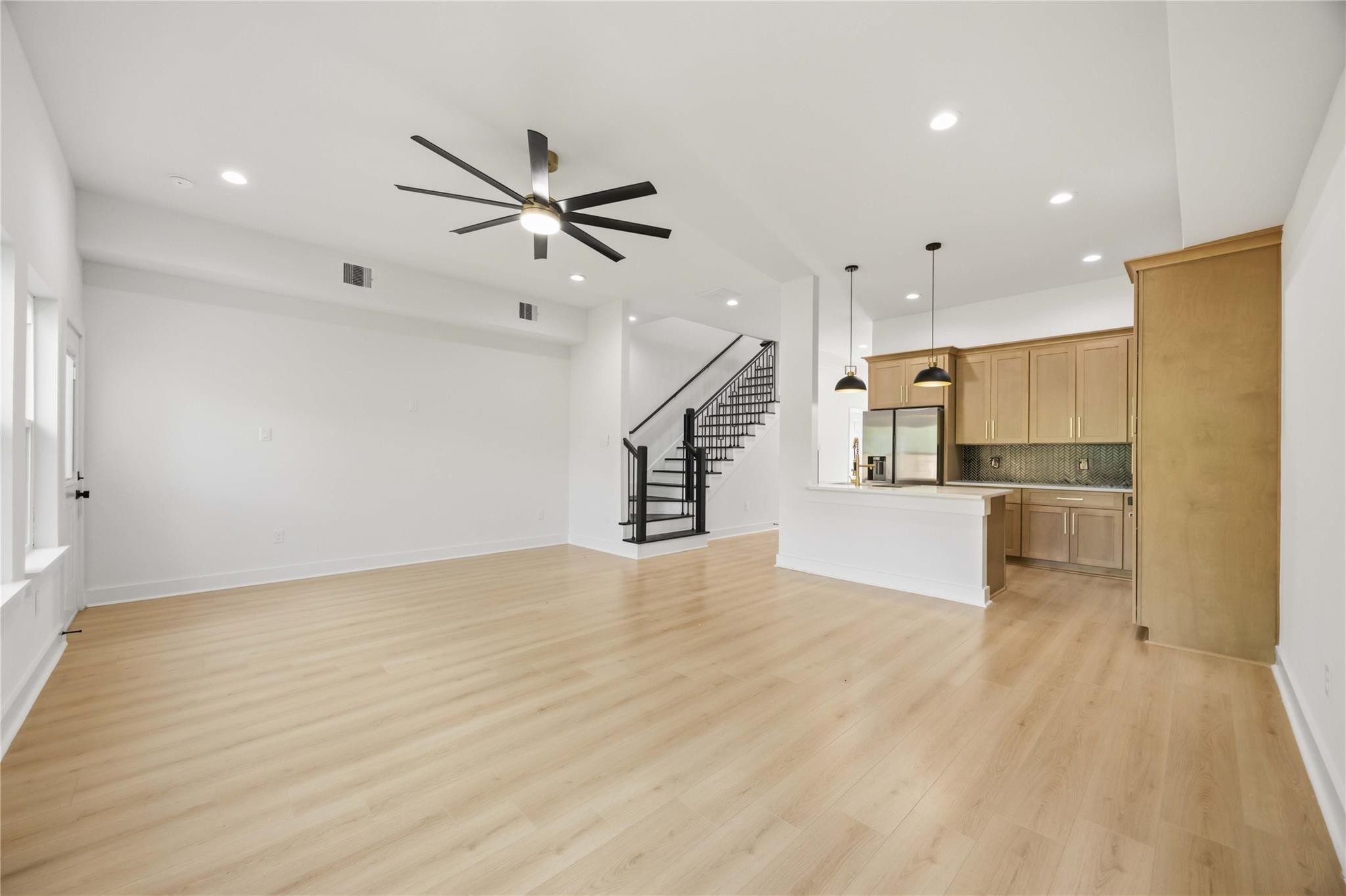 8210 Lawler Street A Property Photo 9