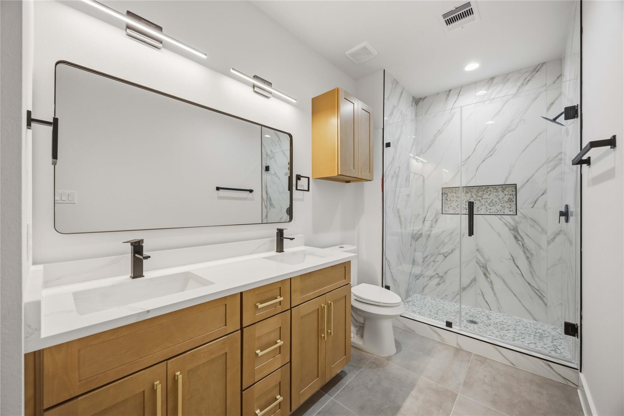 8210 Lawler Street A Property Photo 23