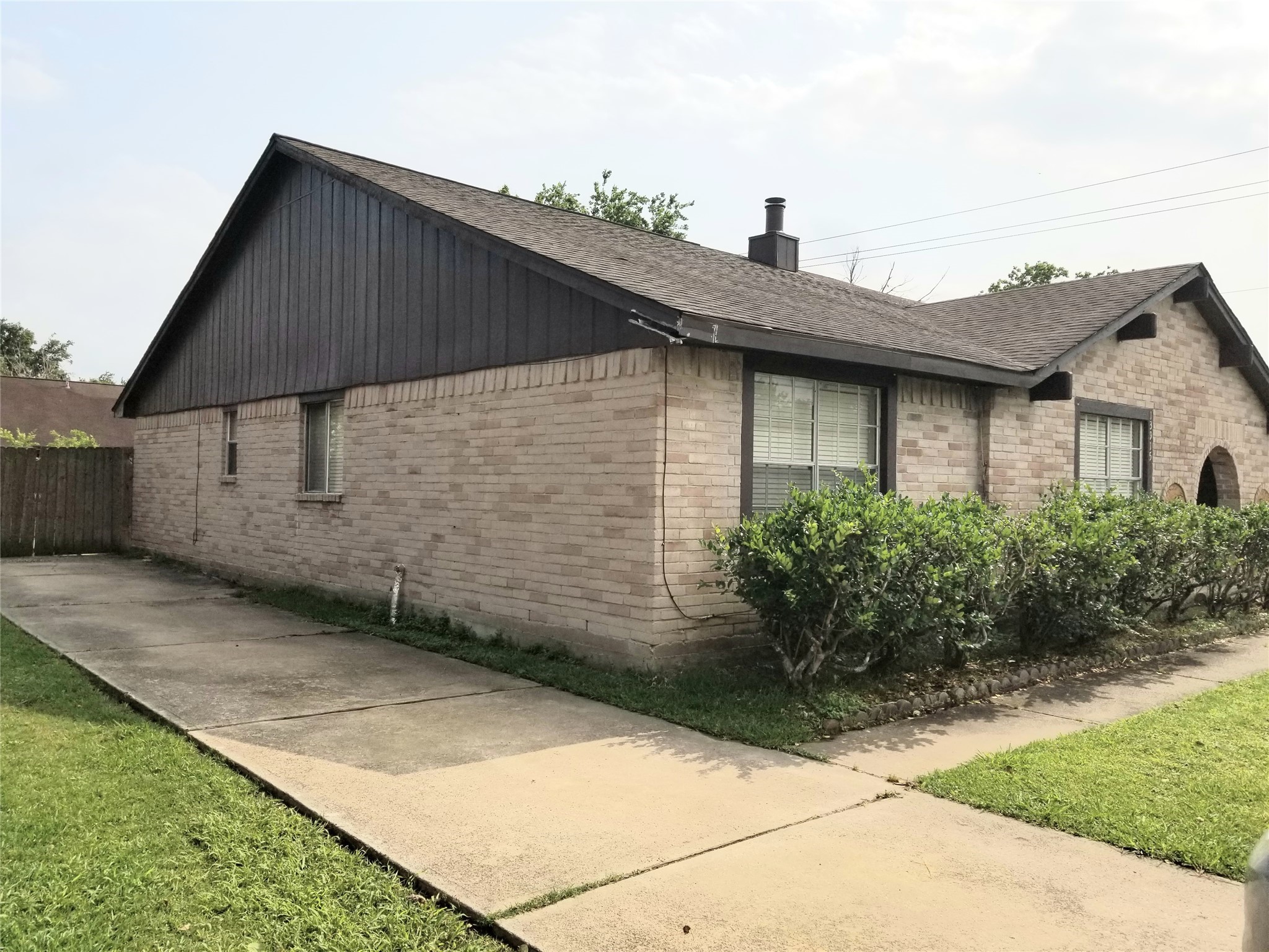 13915 Cravenridge Drive Property Photo 1