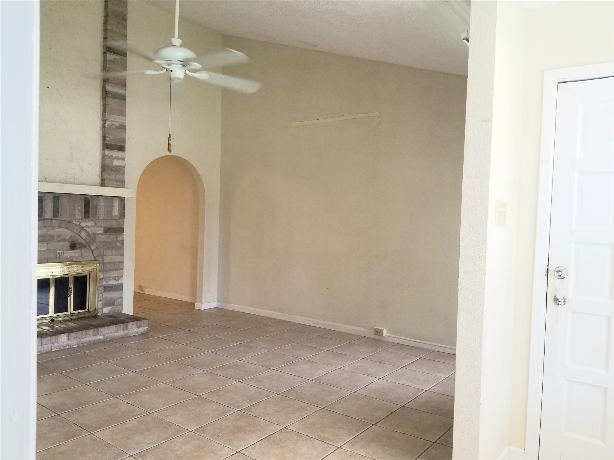 13915 Cravenridge Drive Property Photo 5