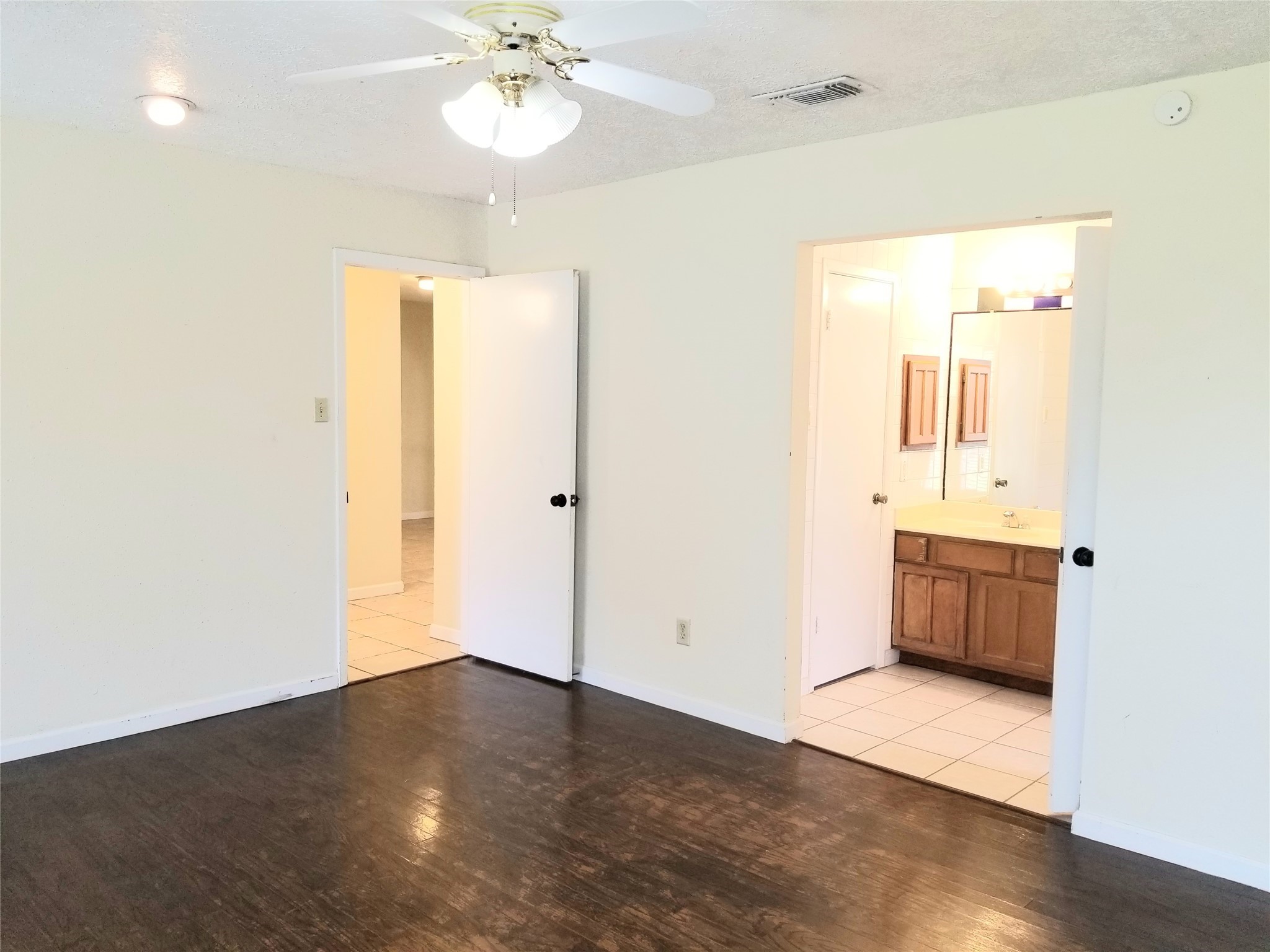 13915 Cravenridge Drive Property Photo 12