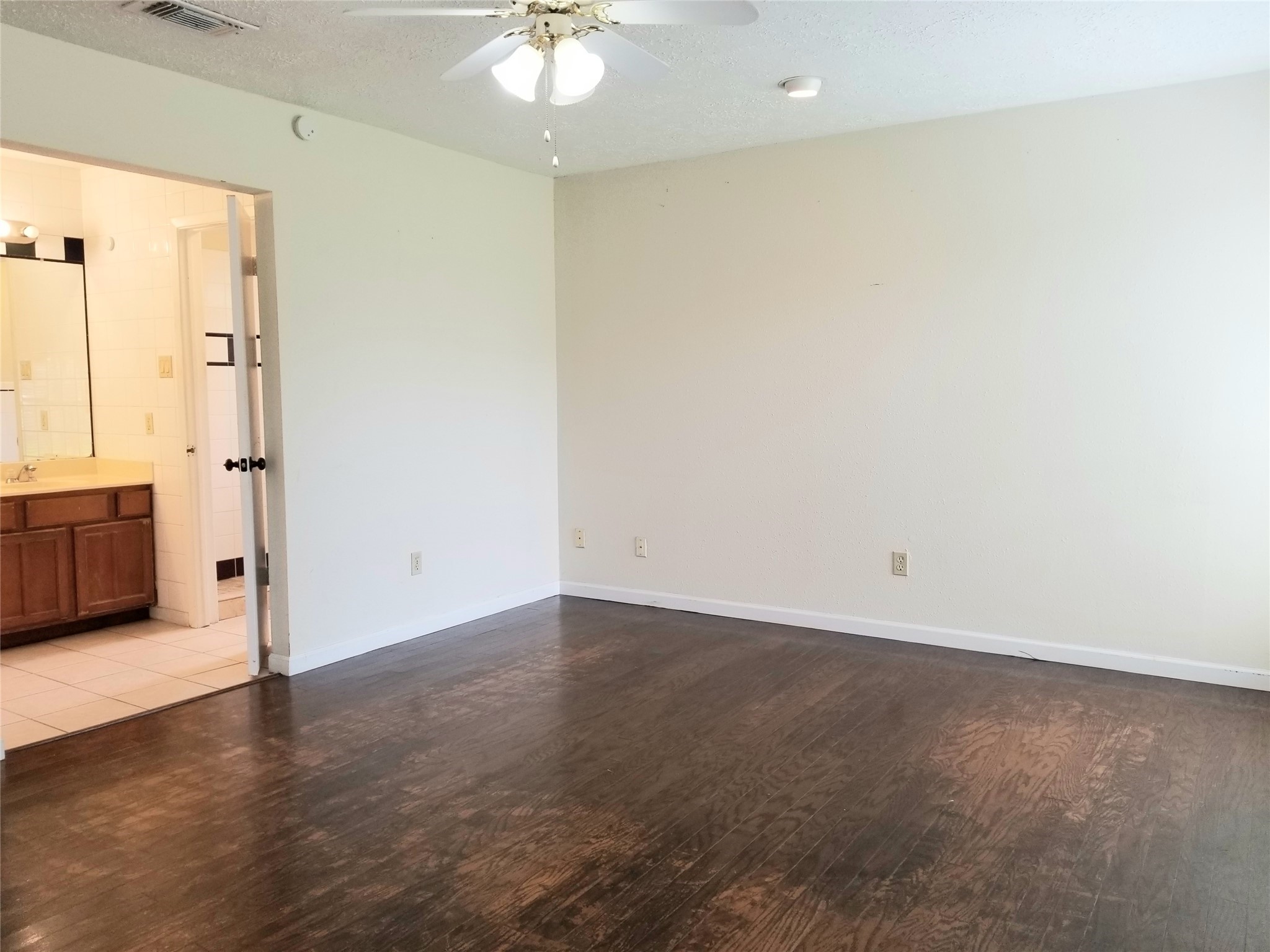13915 Cravenridge Drive Property Photo 14