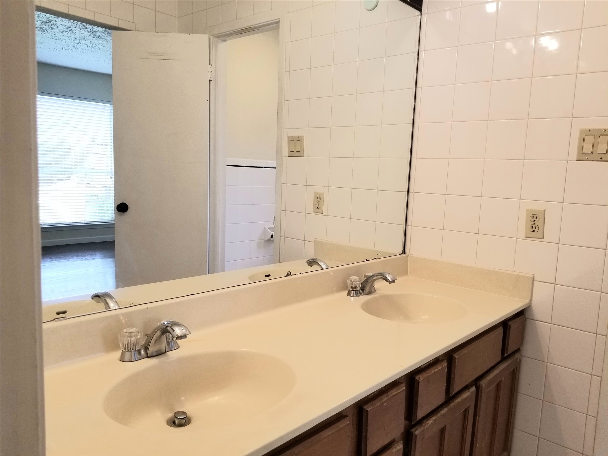 13915 Cravenridge Drive Property Photo 19