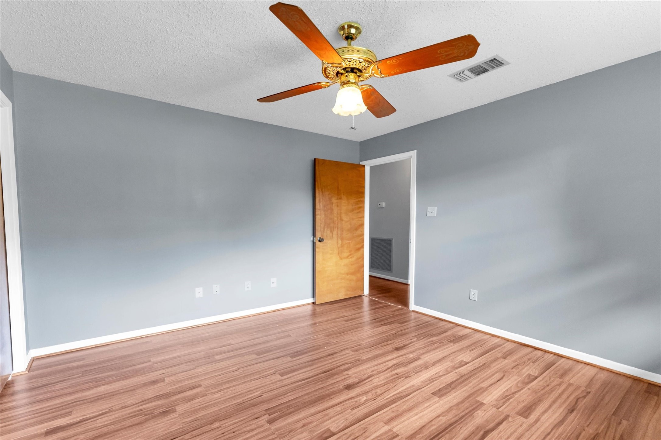 610 Green Hills Drive Property Photo 22