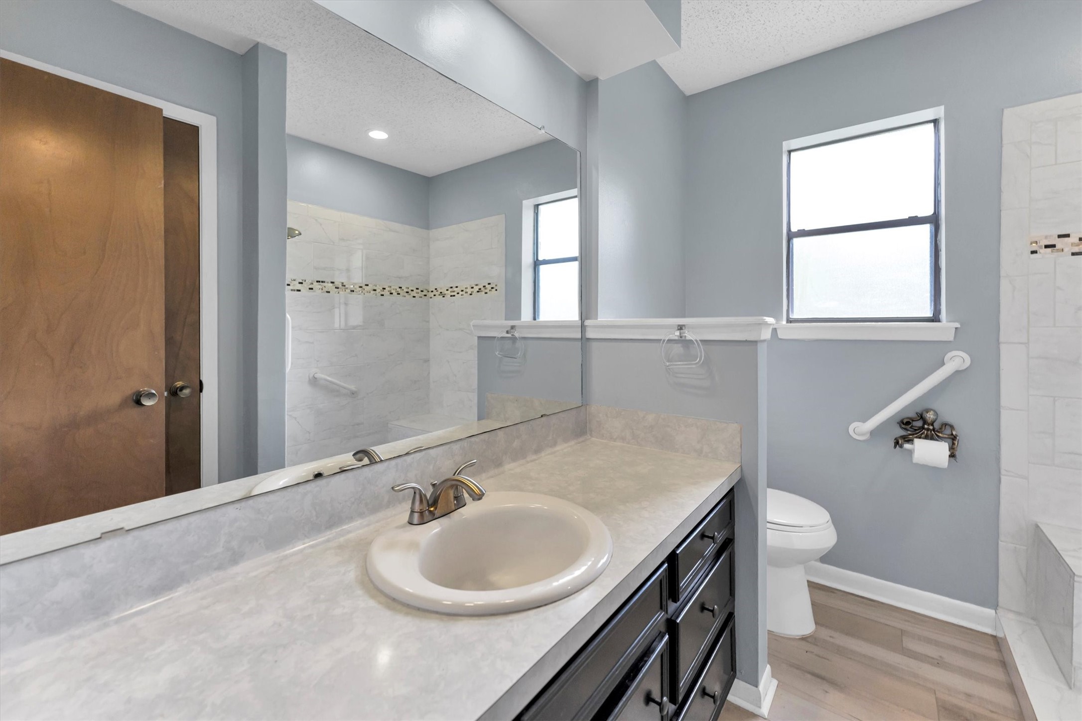 610 Green Hills Drive Property Photo 23