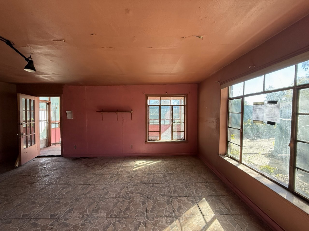 3401 Wentworth Street Property Photo 8