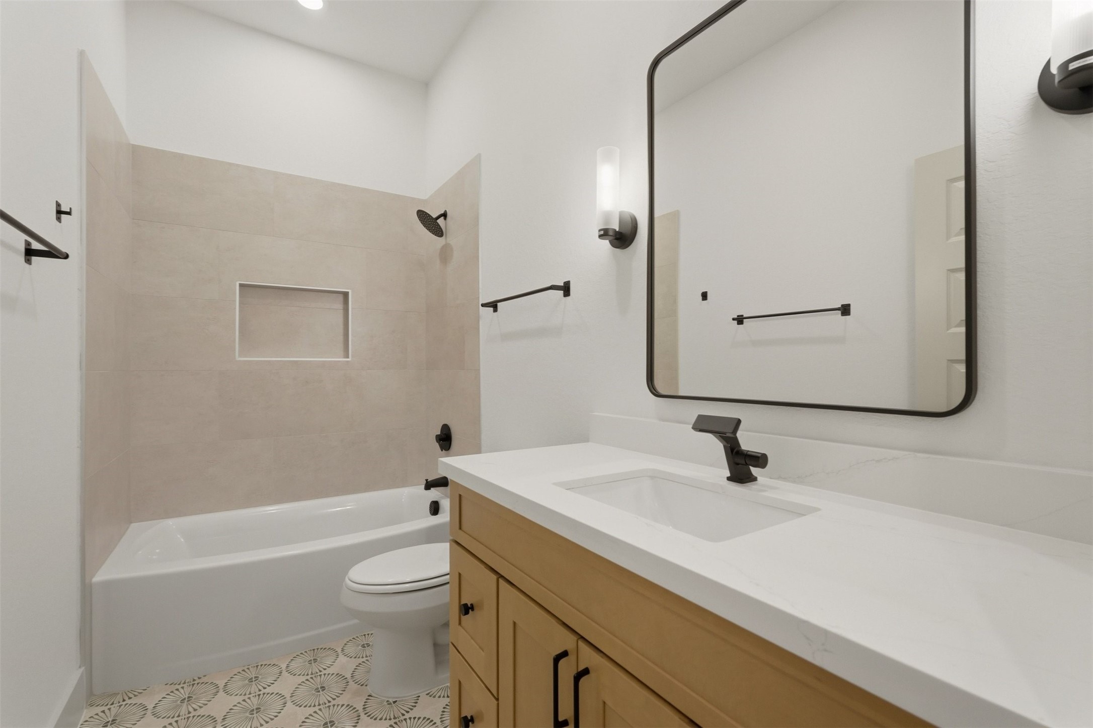 9819 Turnbow Street D Property Photo 23