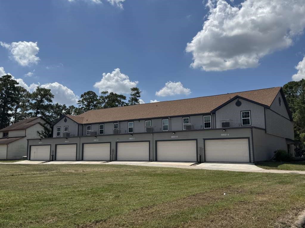 5802 Twisted Pine Court D Property Photo 1