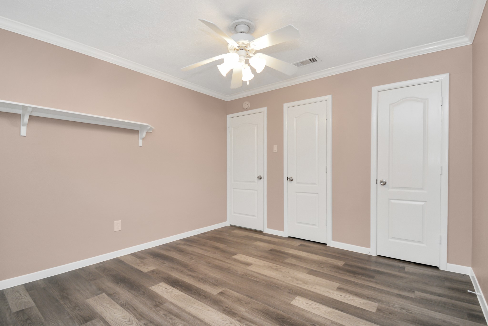 1906 Airline Drive Property Photo 21