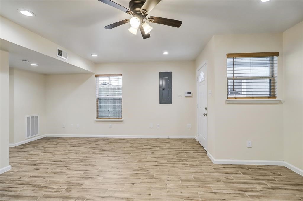 6212 Alderson Property Photo 4