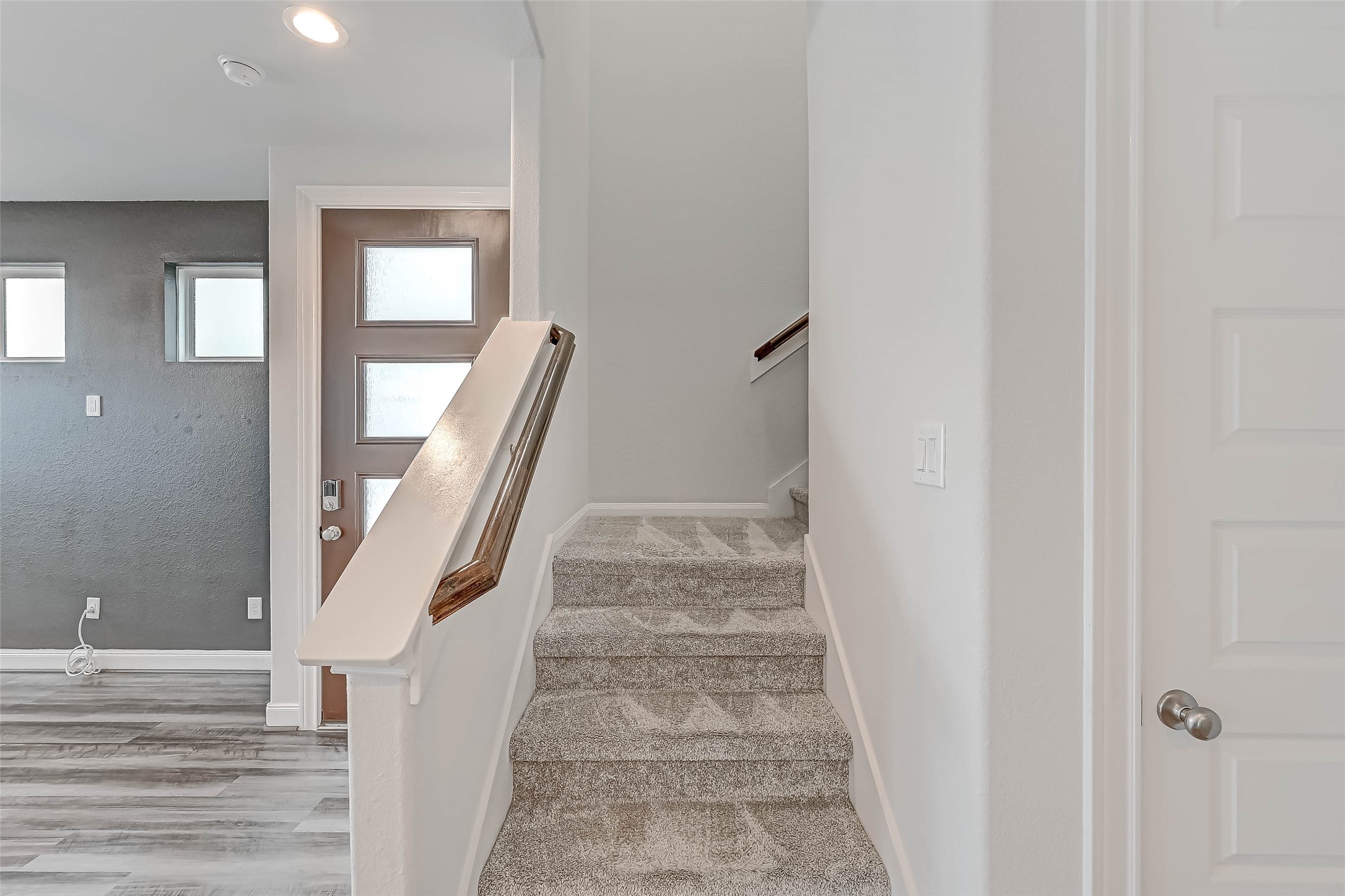 9905 Brickhouse Drive Property Photo 15