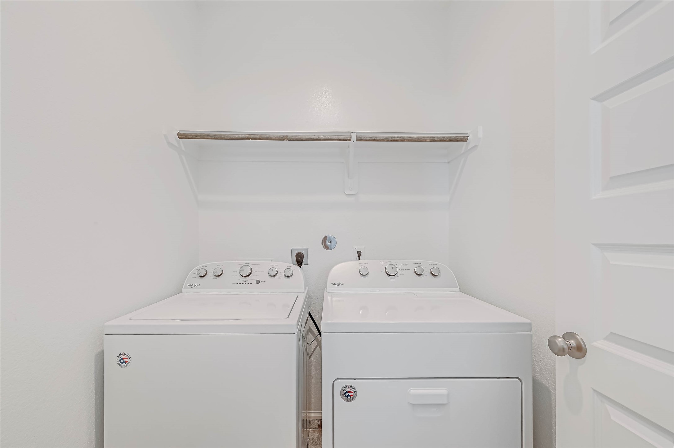 9905 Brickhouse Drive Property Photo 19