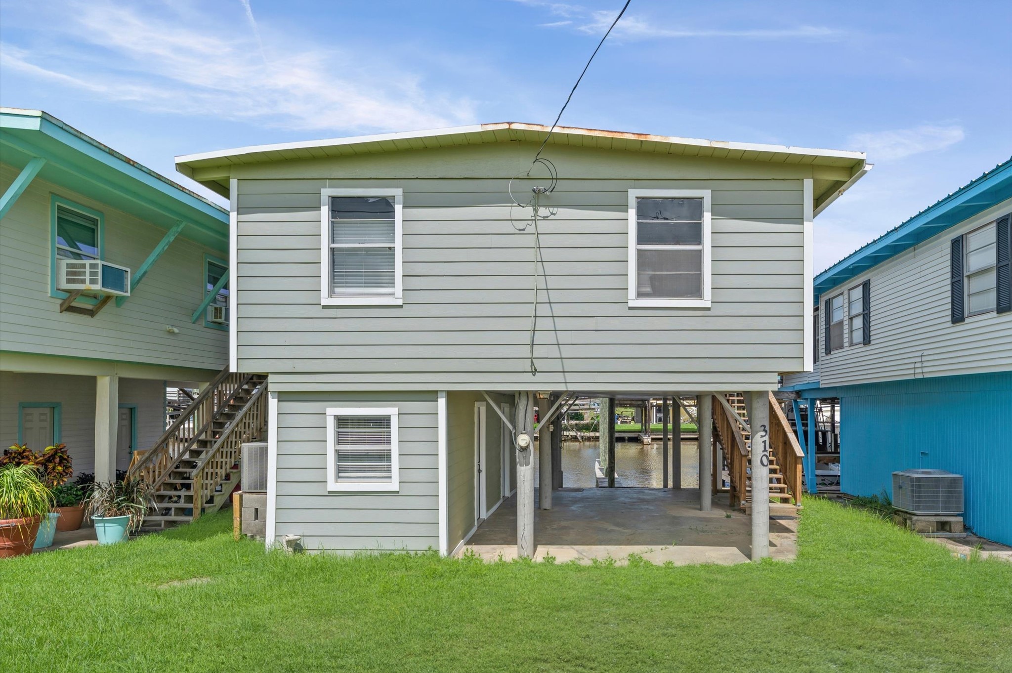 310 Marine Way Property Photo 1