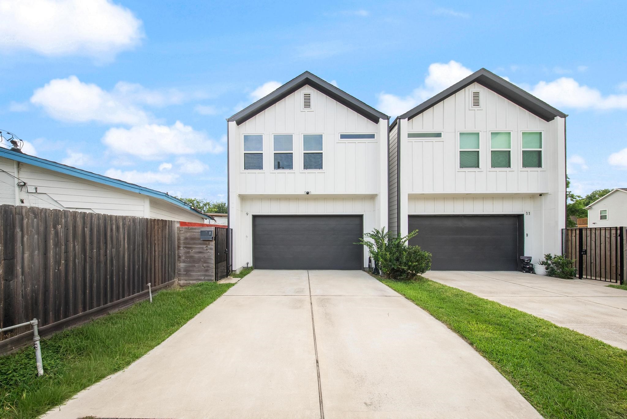 9 Super Street Property Photo 1