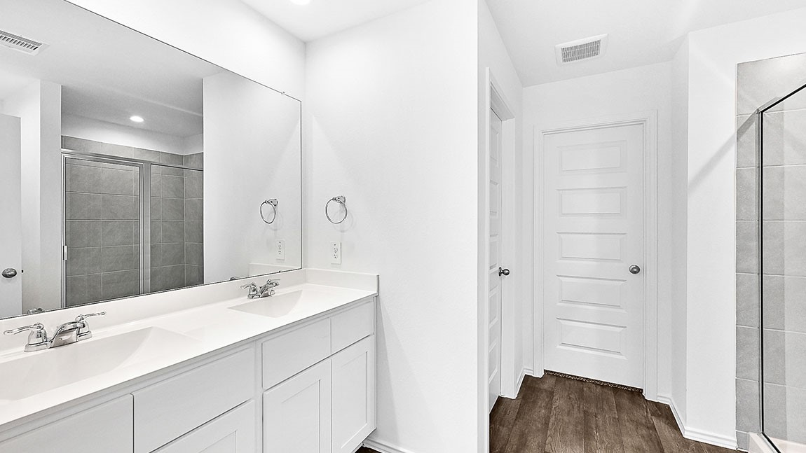 4210 Berwick Park Lane Property Photo 14