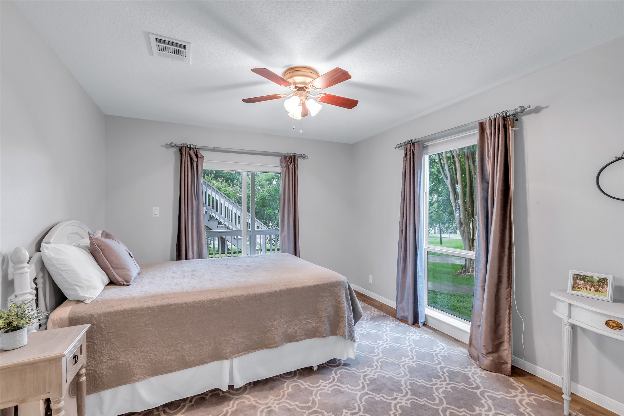 671 Lakeview Harbor Property Photo 32