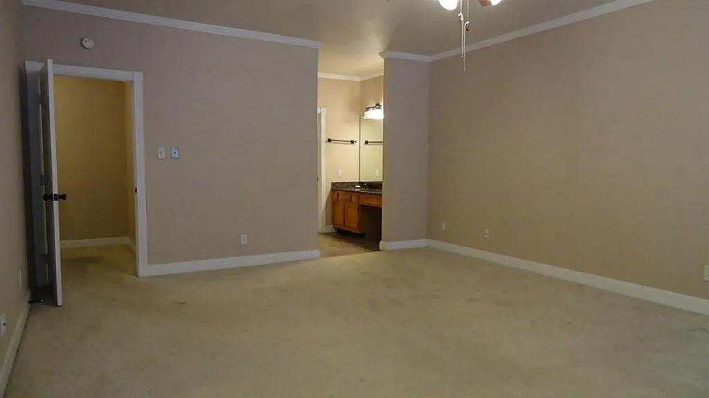 17465 Red Oak Drive 7465 Property Photo 12