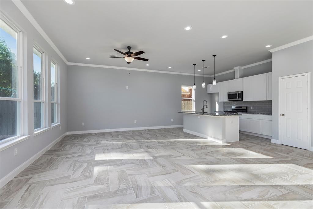 17403 Harmony Hill Drive Property Photo 11